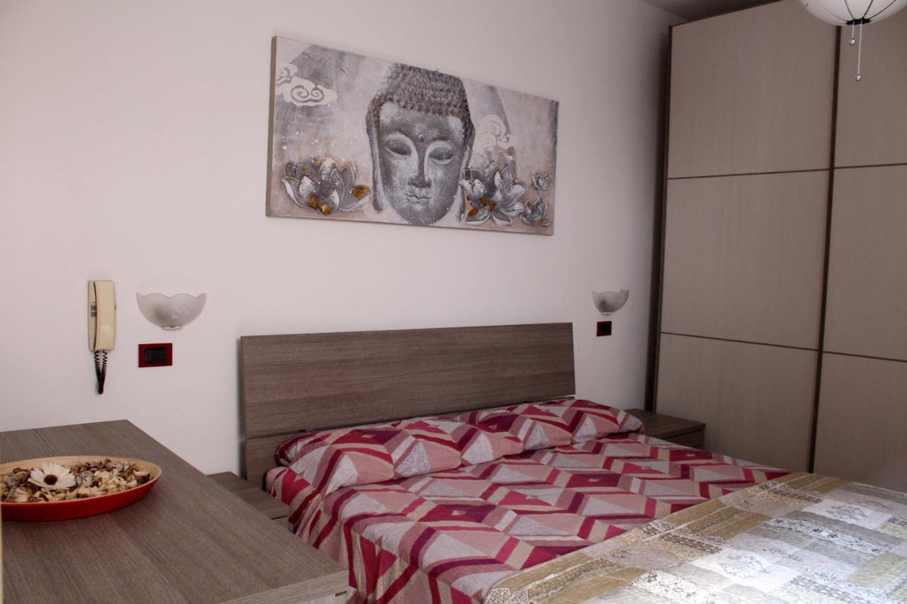Bed and Breakfast Porta Del Carmine Комаккьо Экстерьер фото